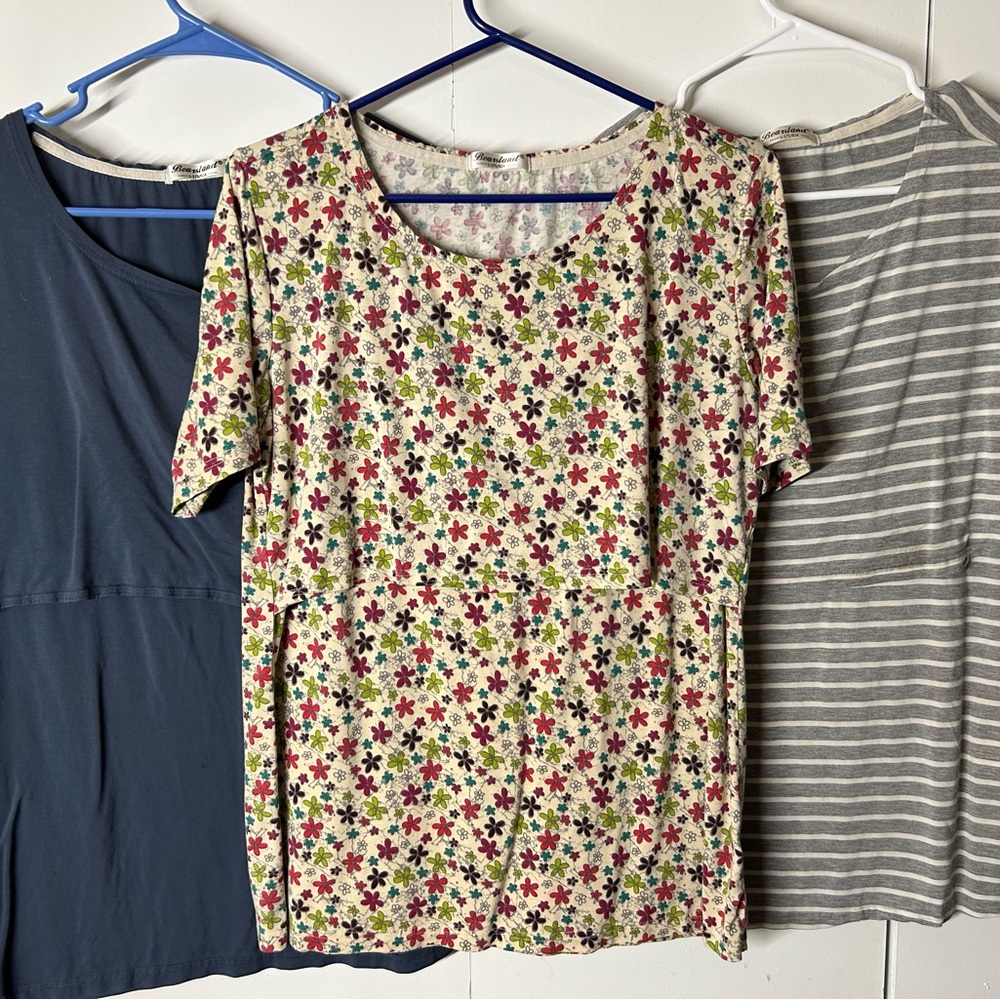 Breastfeeding Bearsland set of 3Short Sleeve Tee with Multicolor Blooms